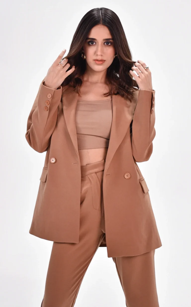 Bellance Salon model with dark wavy hair